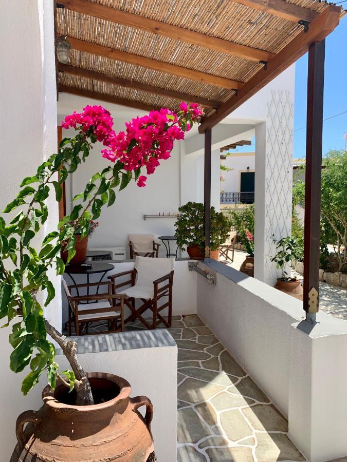 Hotel Antheia Folégandros Exteriér fotografie