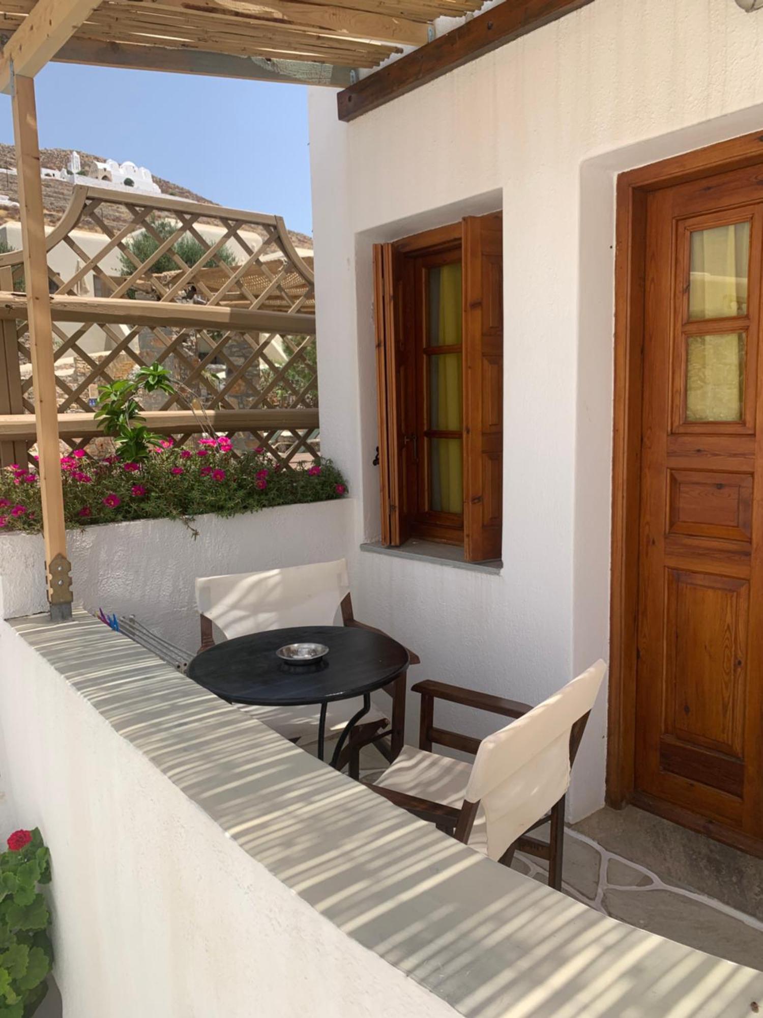 Hotel Antheia Folégandros Exteriér fotografie