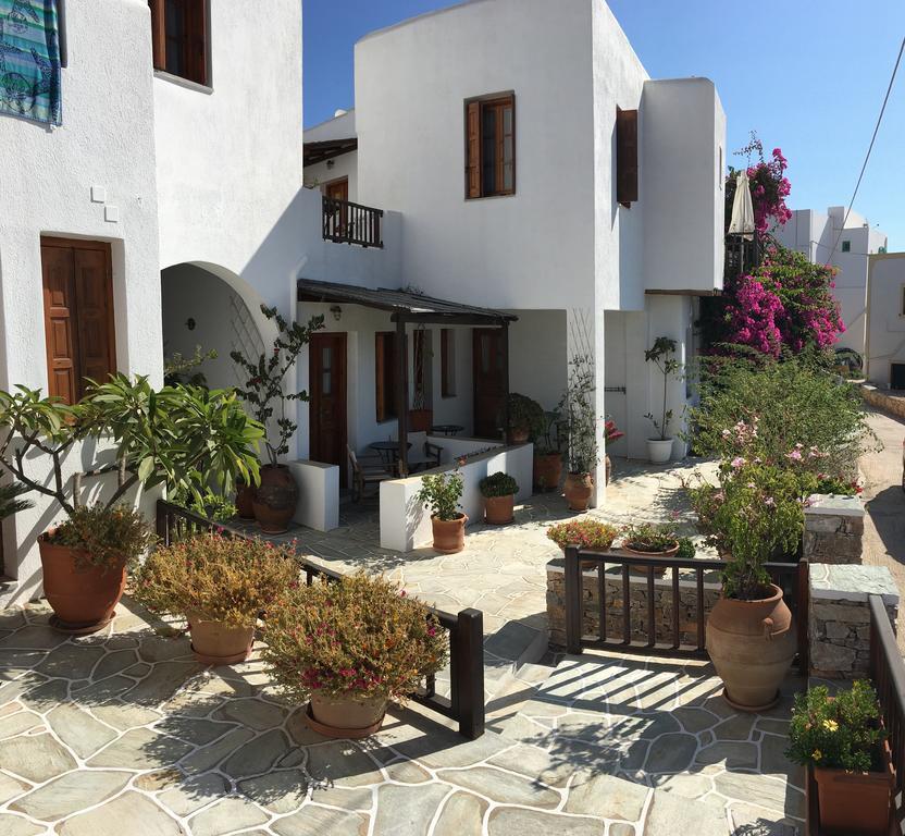 Hotel Antheia Folégandros Exteriér fotografie